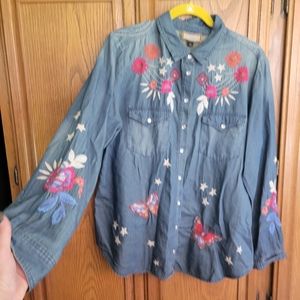 Johnny Was Jean embroidered top size large
